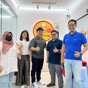 The Owl's Kitchen Halal Consultant